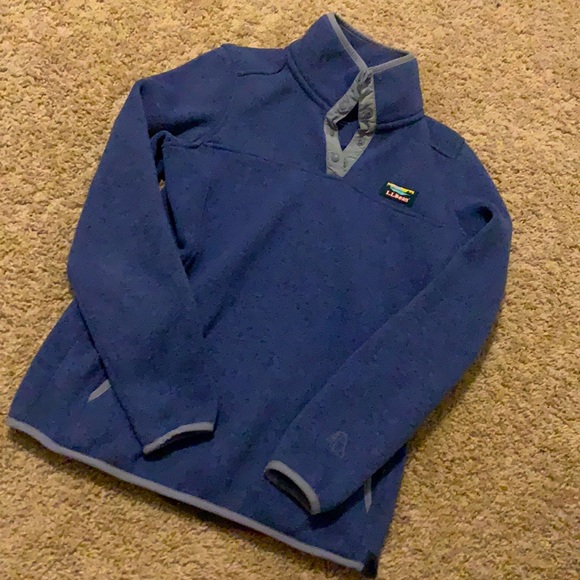 L.L Bean pullover - Picture 1 of 4